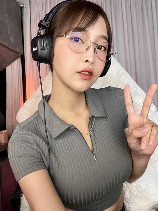 Deerlong น้อง เดียร์ เปิดวาร์ป สาวสวย อินฟลู ครีเอเตอร์ AV เซ็กซี่ 18+