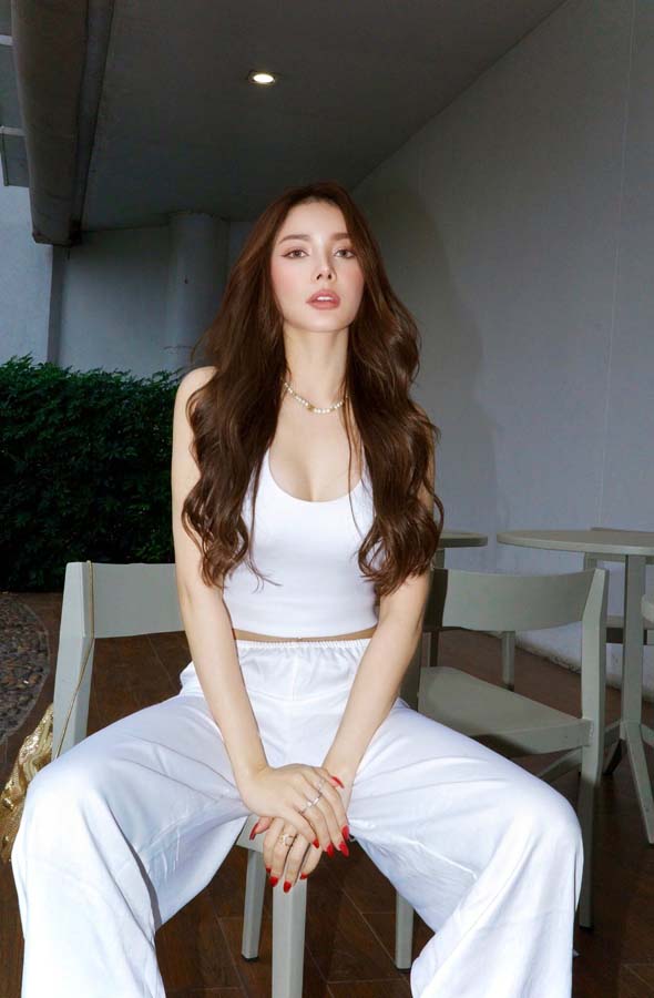 Helena Sarakan 5