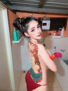 Alice 30